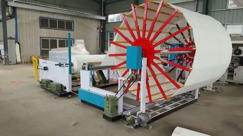 安徽朱總全自動網(wǎng)籠方塊紙機發(fā)貨